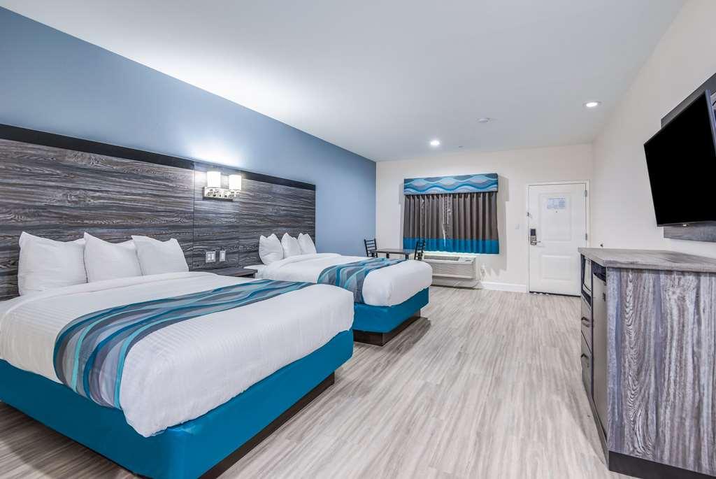 Americas Value & Houston At Hwy 6 Otel 2*